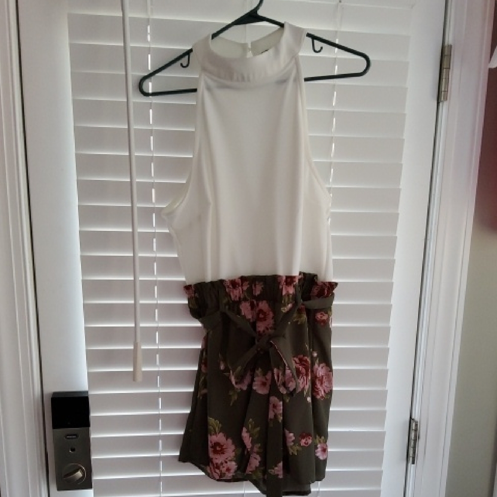 Floral Green and White Women's Romper